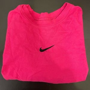 Pink Nike tee kids XL